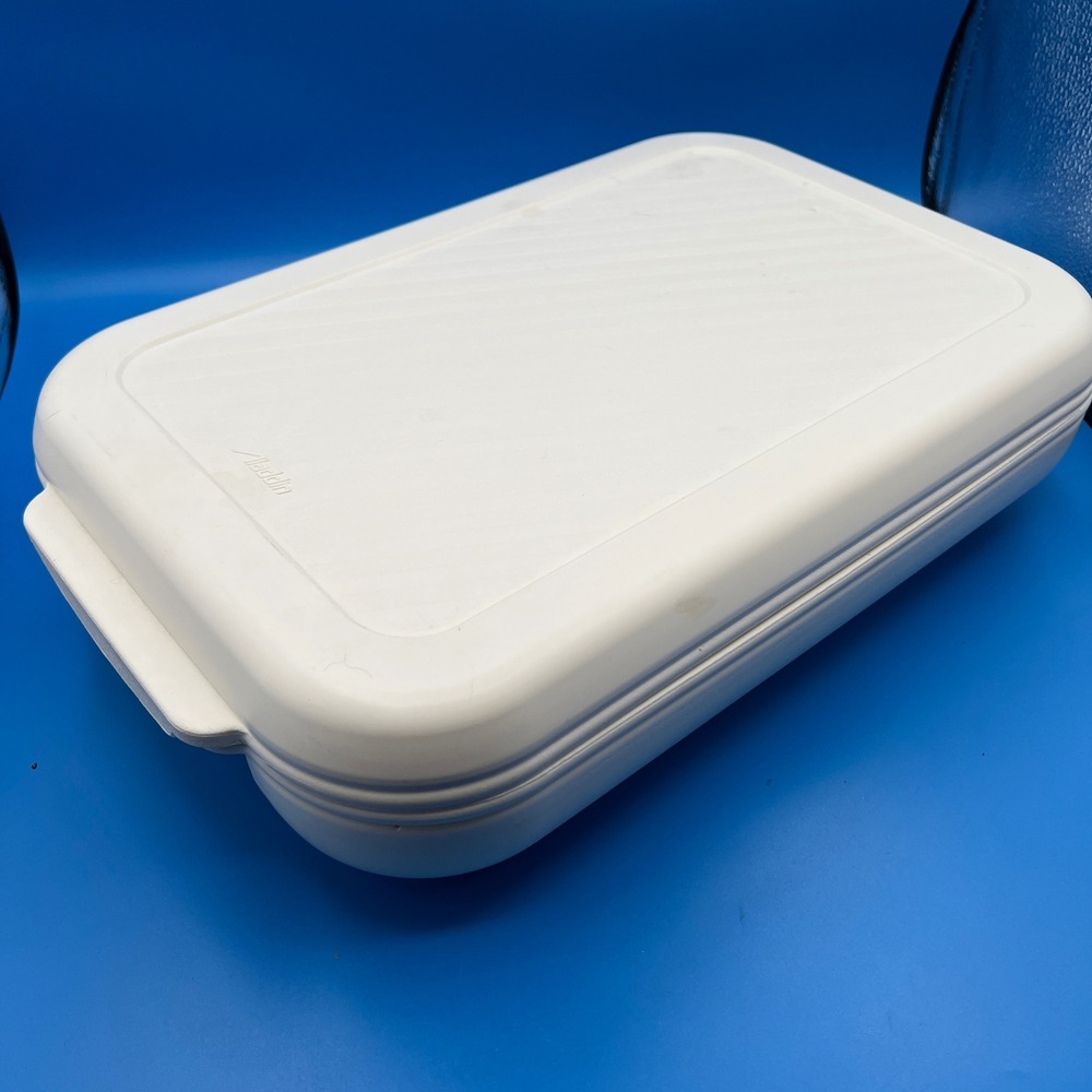 Aladdin TempReserve White Insulated Food Server Carrier  Made in USA